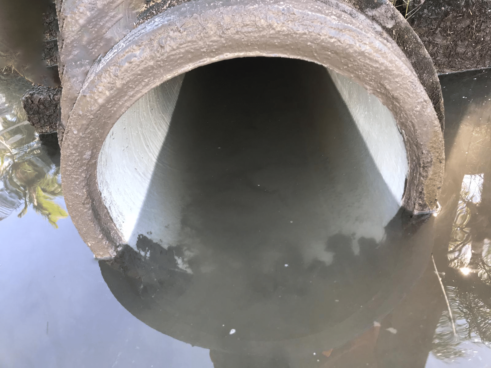 A complete relined storm water pipe